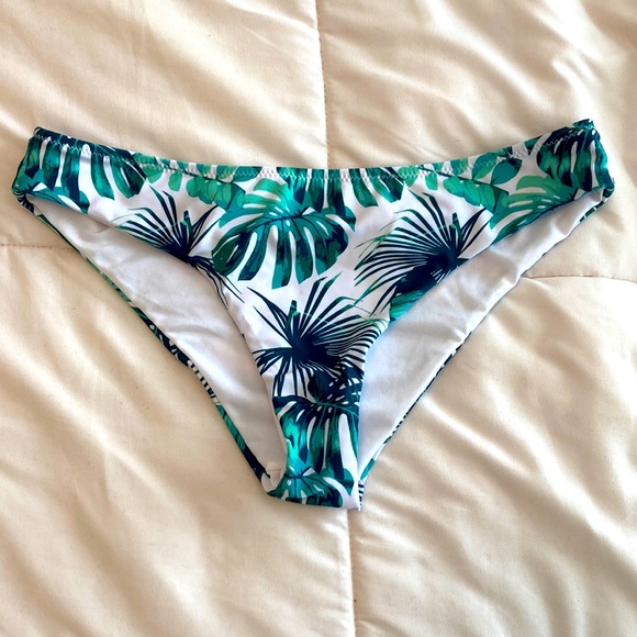 Seamless Swim Bottom- green palm tree leaves design - Picture 1 of 3